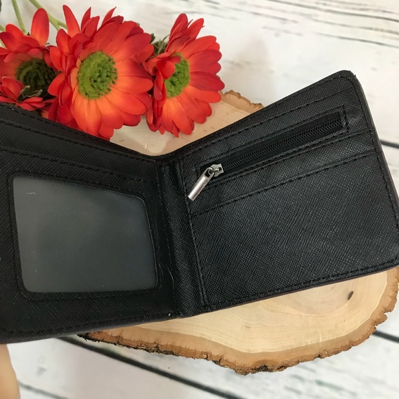 Harry Potter Hogwarts House Crest Wallet - Picture 4 of 6